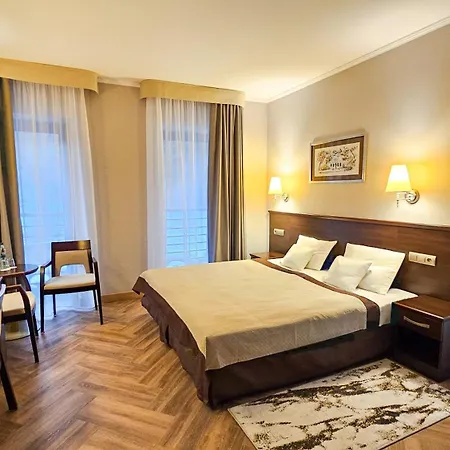 Malinowy Dwor Hotel Medical Spa-3